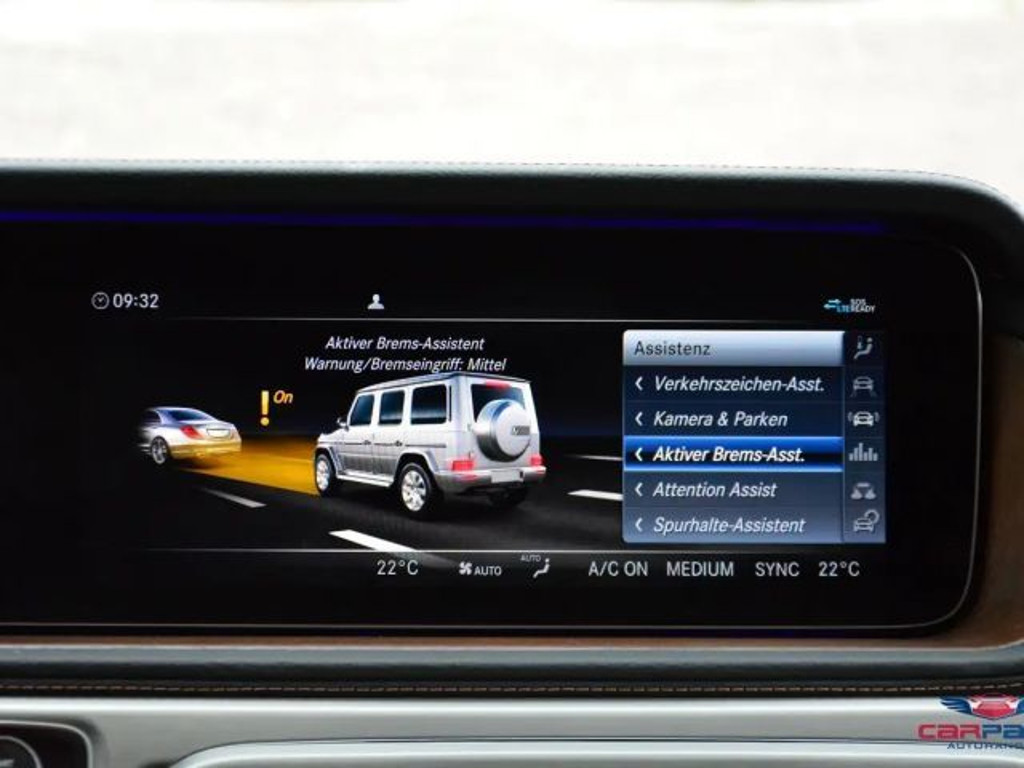 Mercedes-Benz G-Klasse