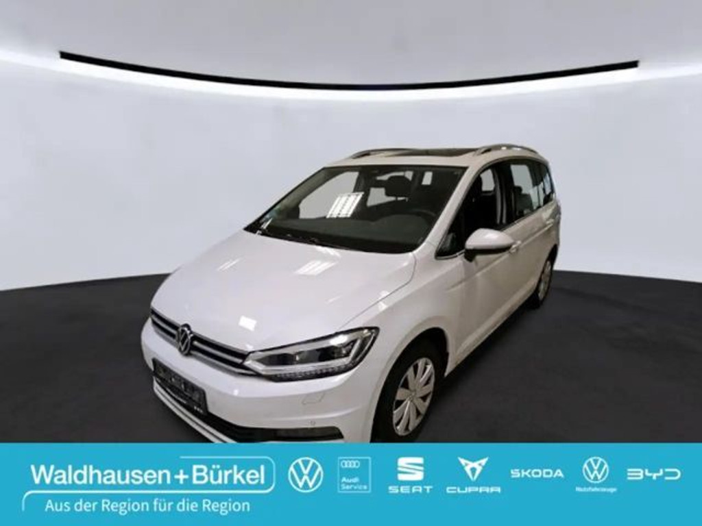 Volkswagen Touran 2023 Benzine