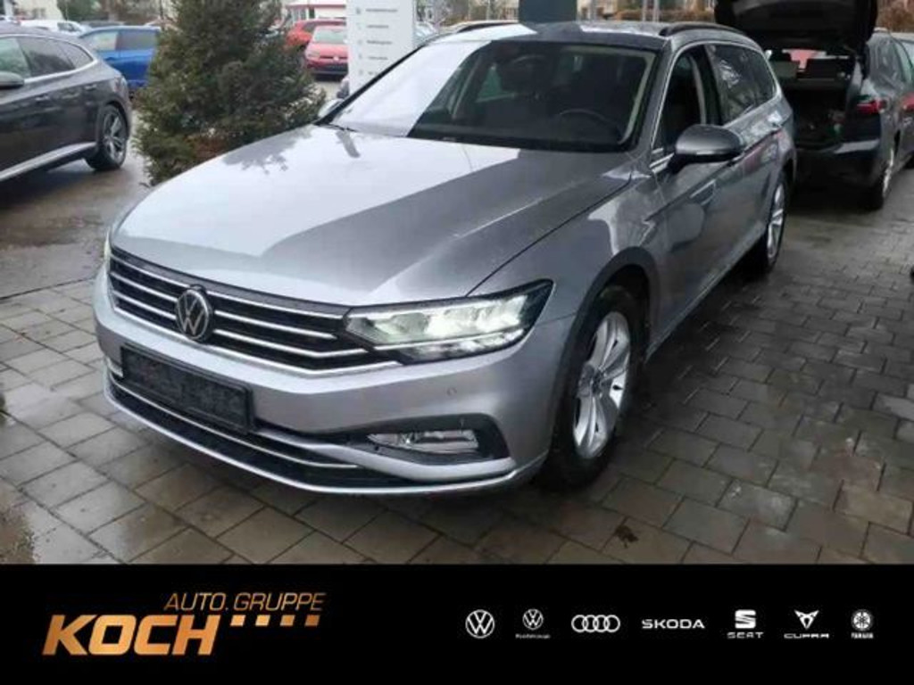 Volkswagen Passat 2023 Diesel