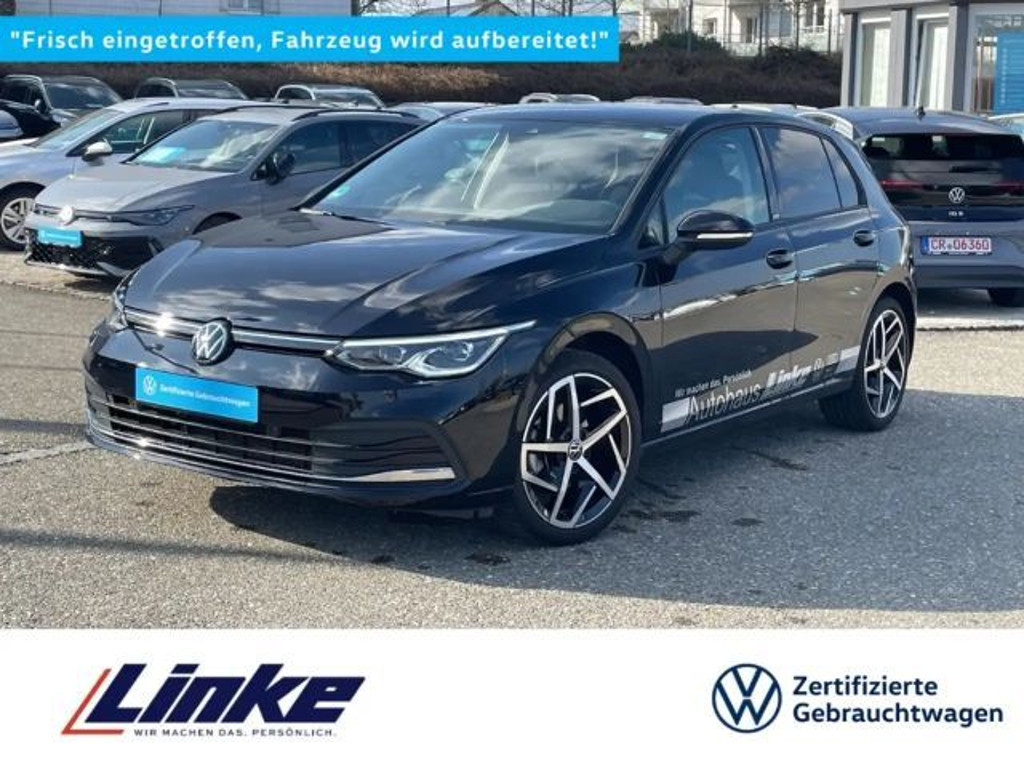 Volkswagen Golf 2024 Benzine