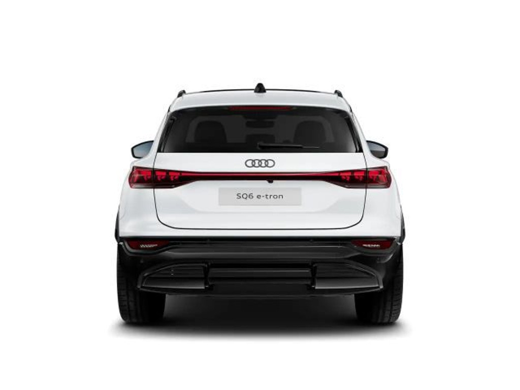 Audi SQ6 e-tron