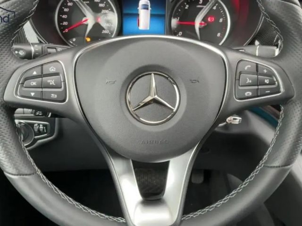 Mercedes-Benz Marco Polo