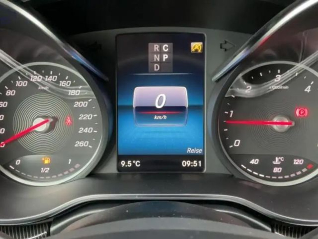 Mercedes-Benz Marco Polo