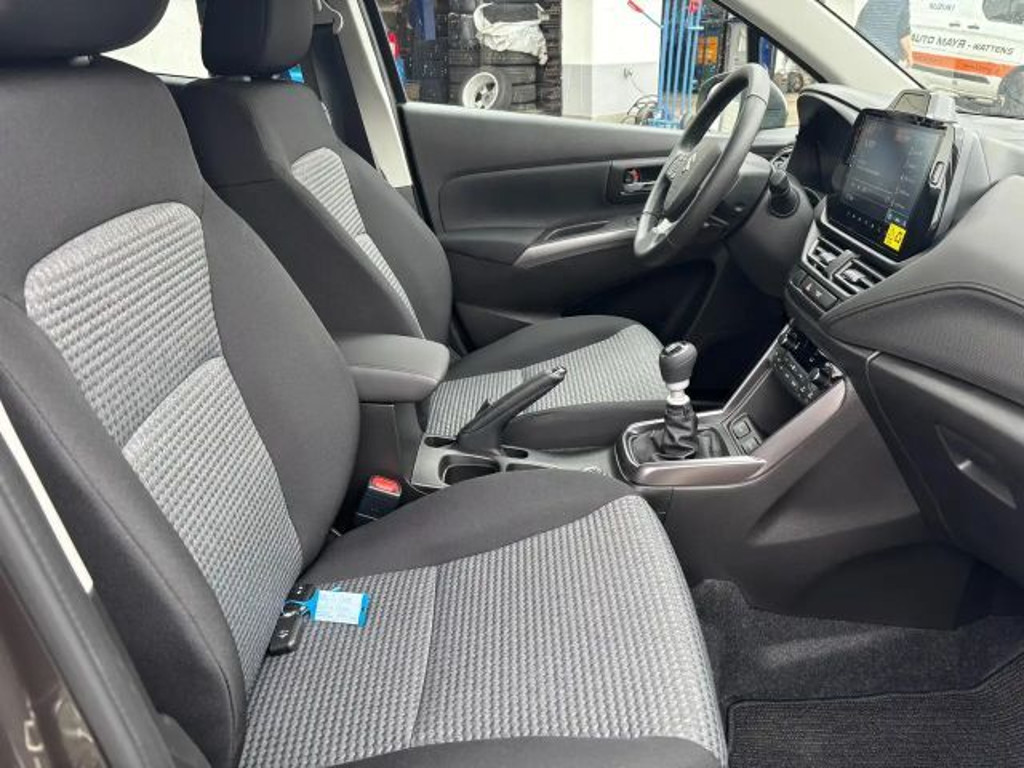 Suzuki S-Cross
