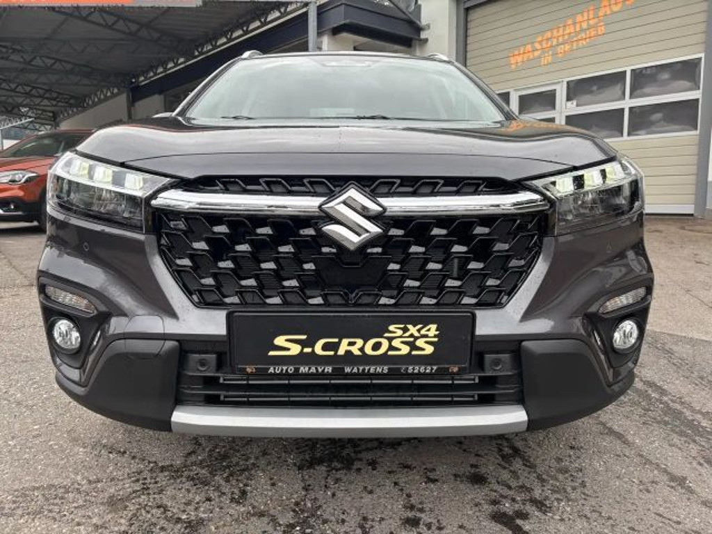 Suzuki S-Cross