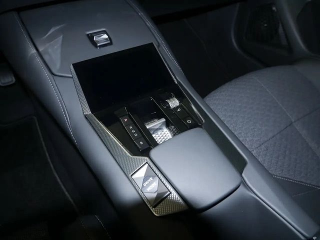 DS DS 4
