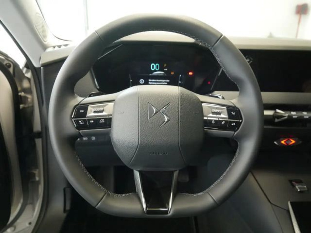 DS DS 4
