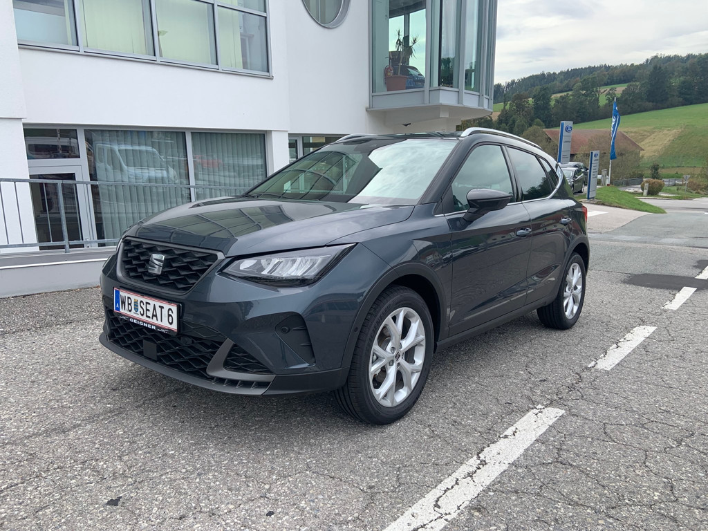 Seat Arona