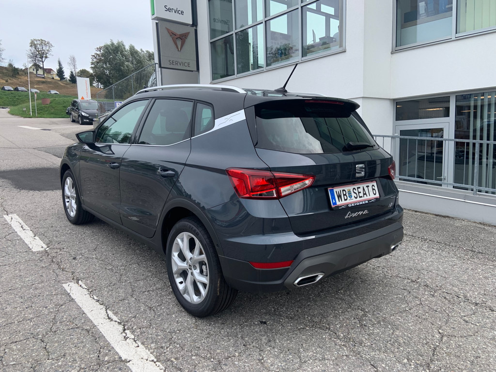 Seat Arona