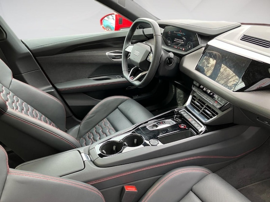 Audi e-tron GT
