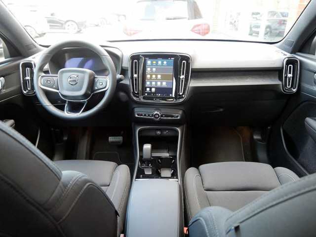 Volvo C40