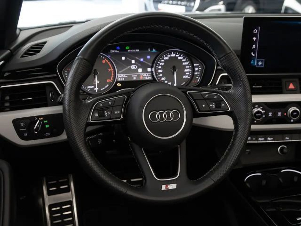 Audi S5