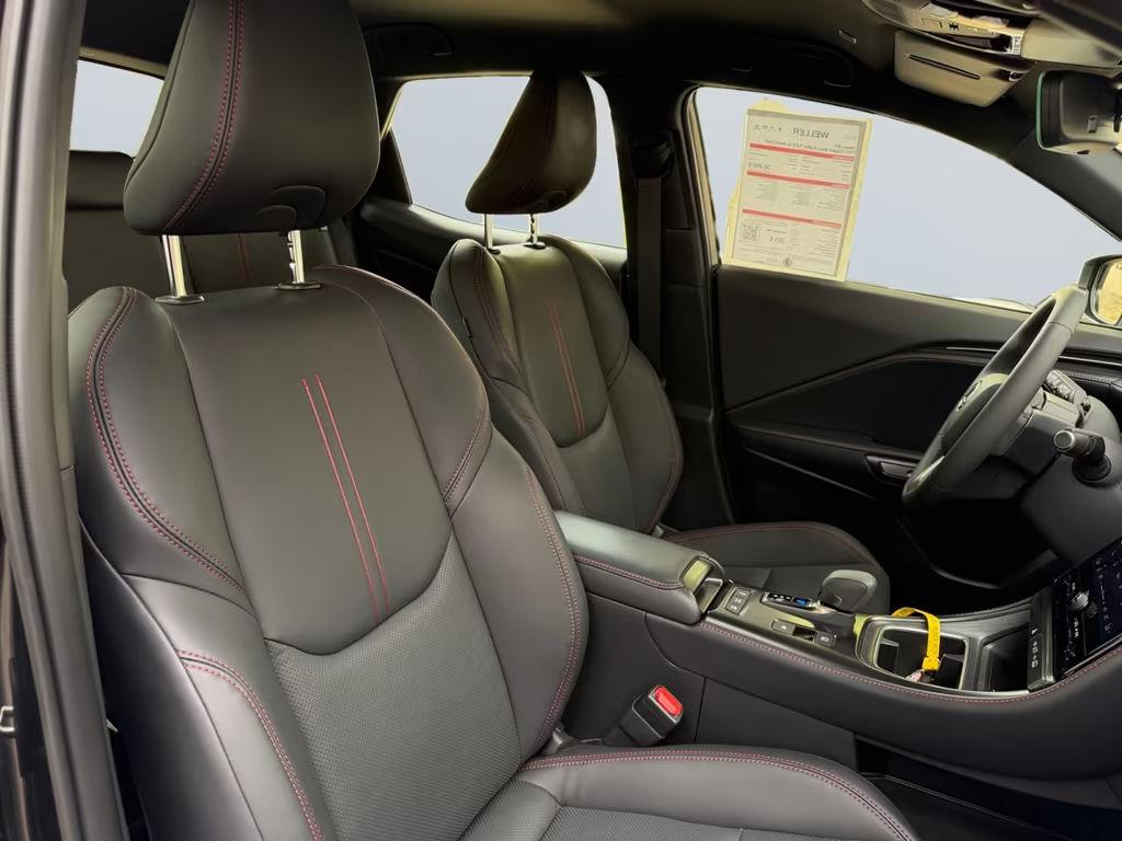 Lexus LBX