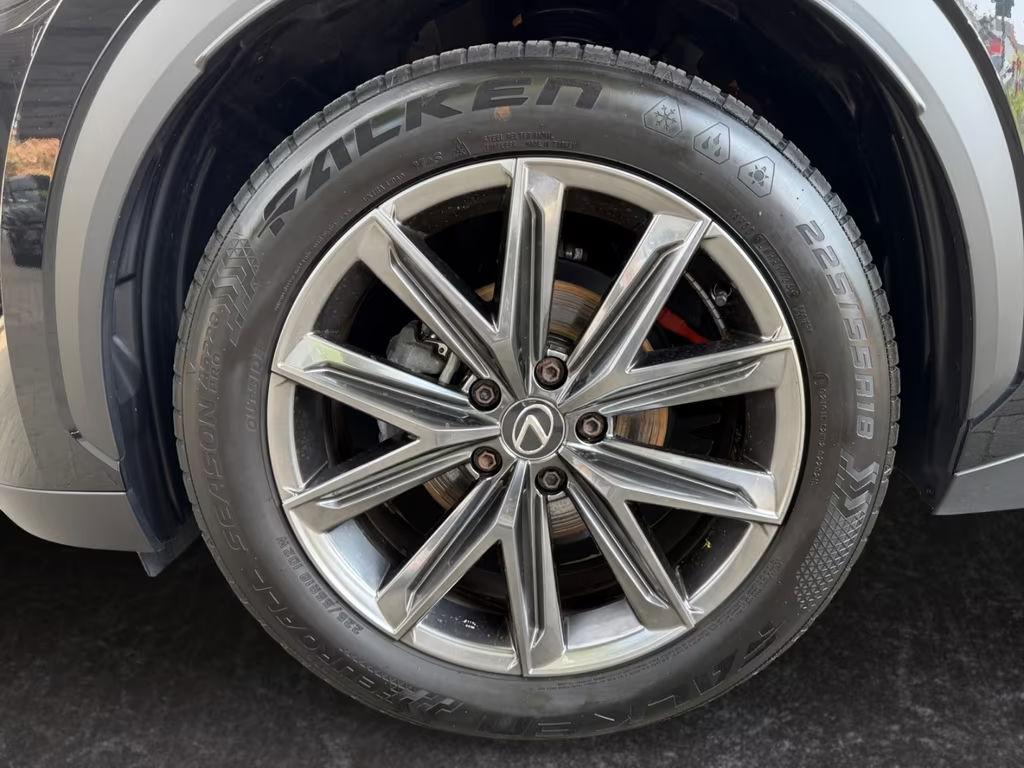 Lexus LBX