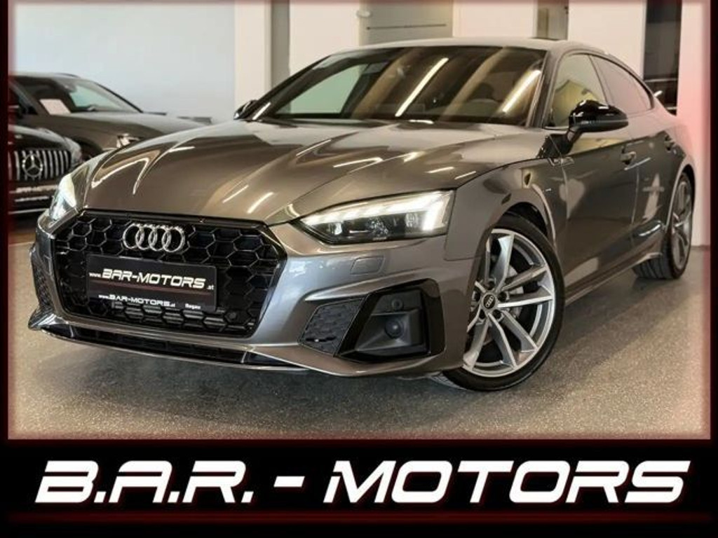 Audi A5 2023 Benzine