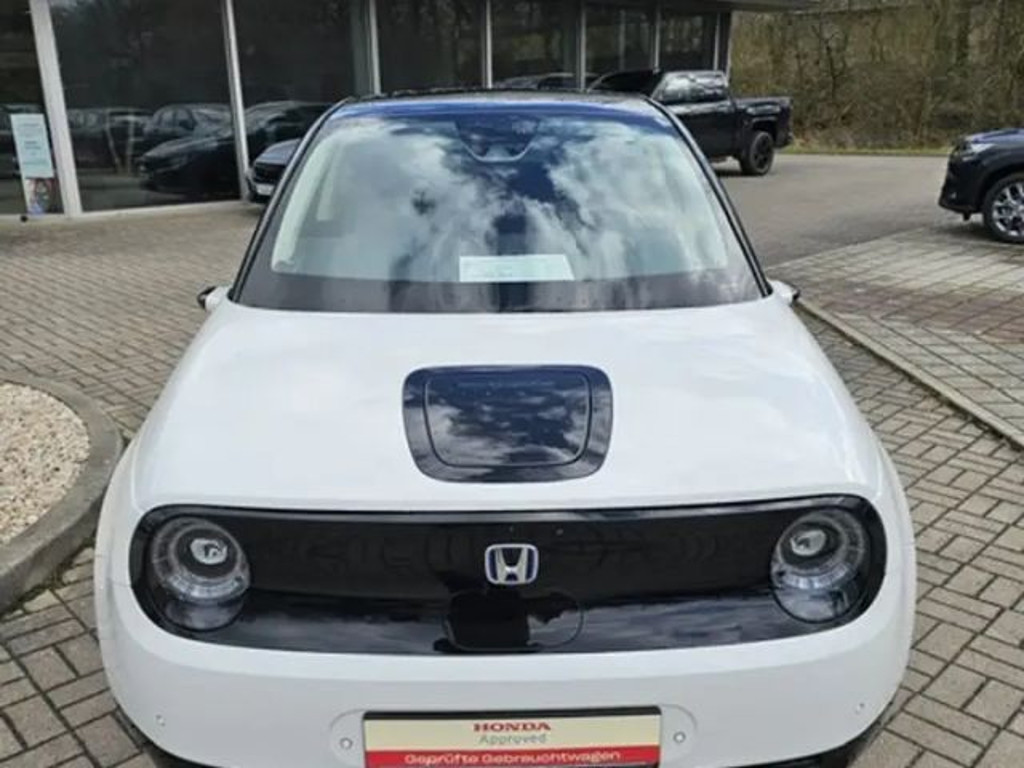 Honda e