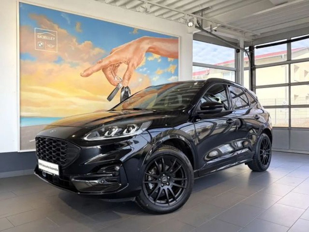 Ford Kuga 2023 Benzine