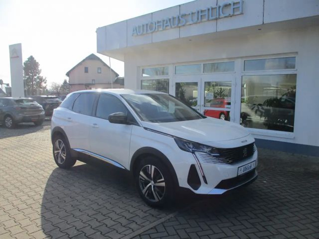 Peugeot 3008 2022 Benzine