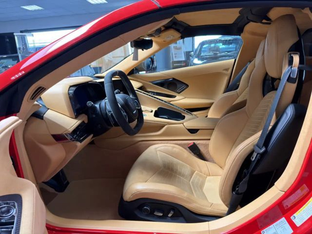 Corvette C8