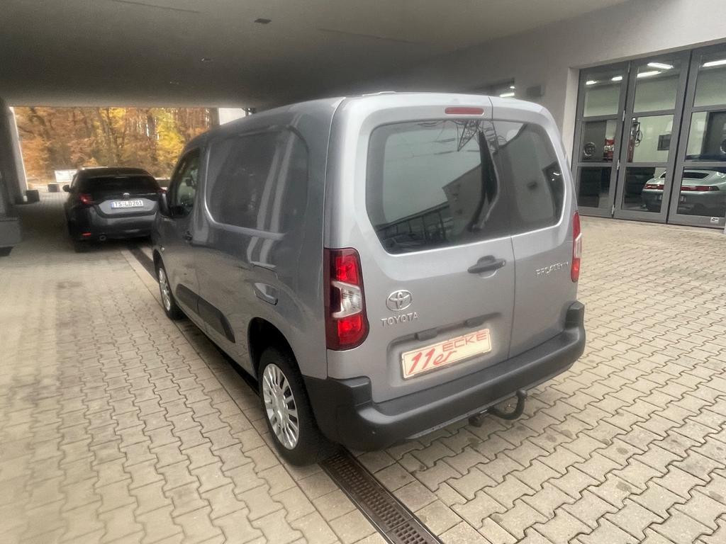 Toyota Proace (Verso)