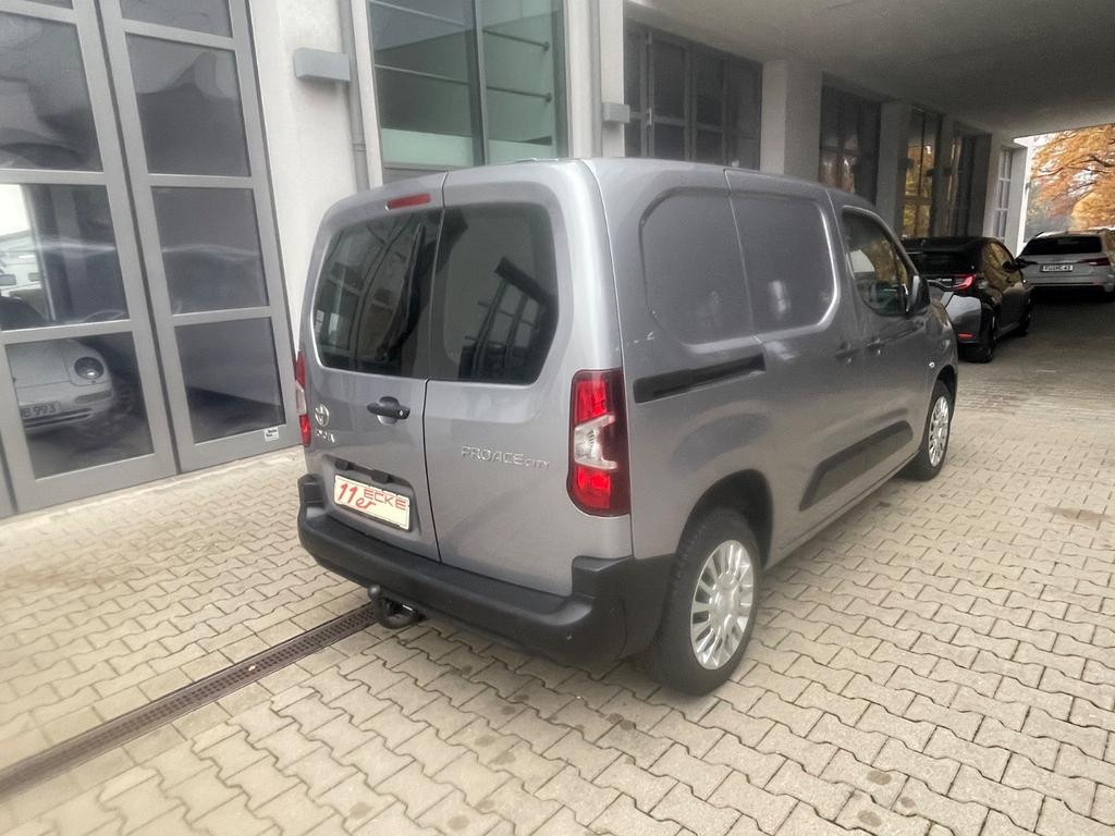 Toyota Proace (Verso)