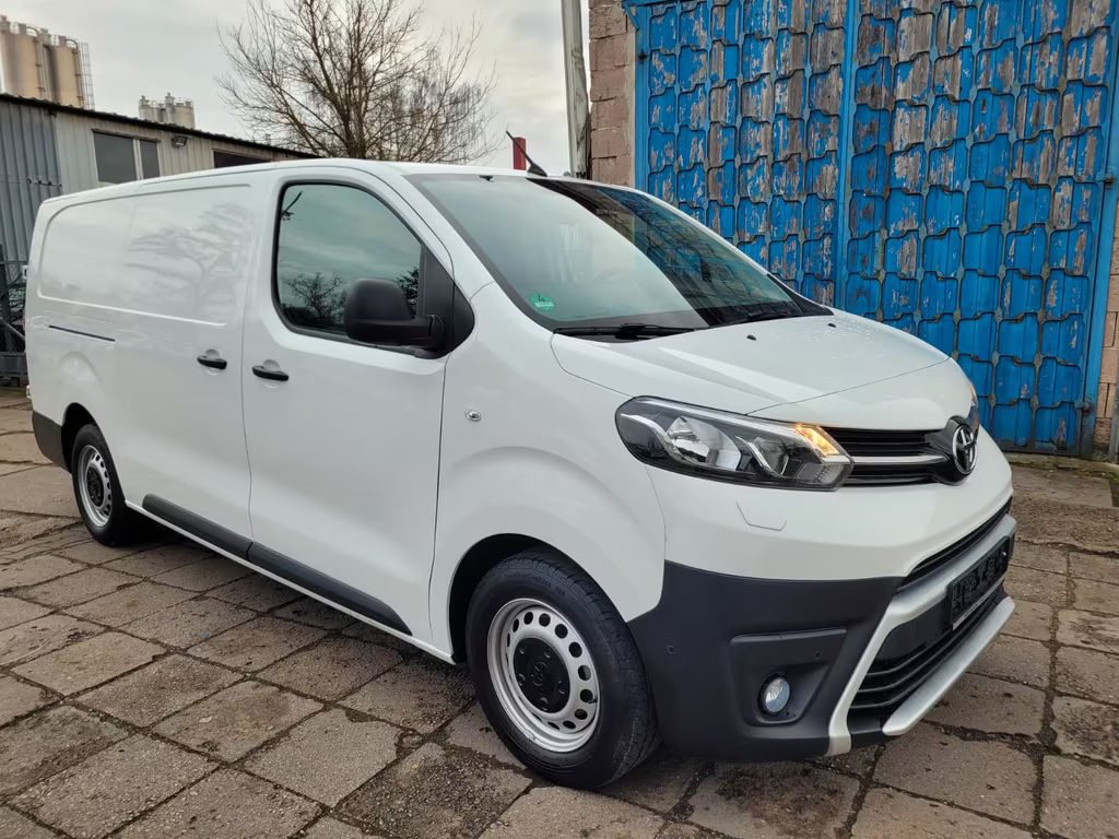 Toyota Proace (Verso)