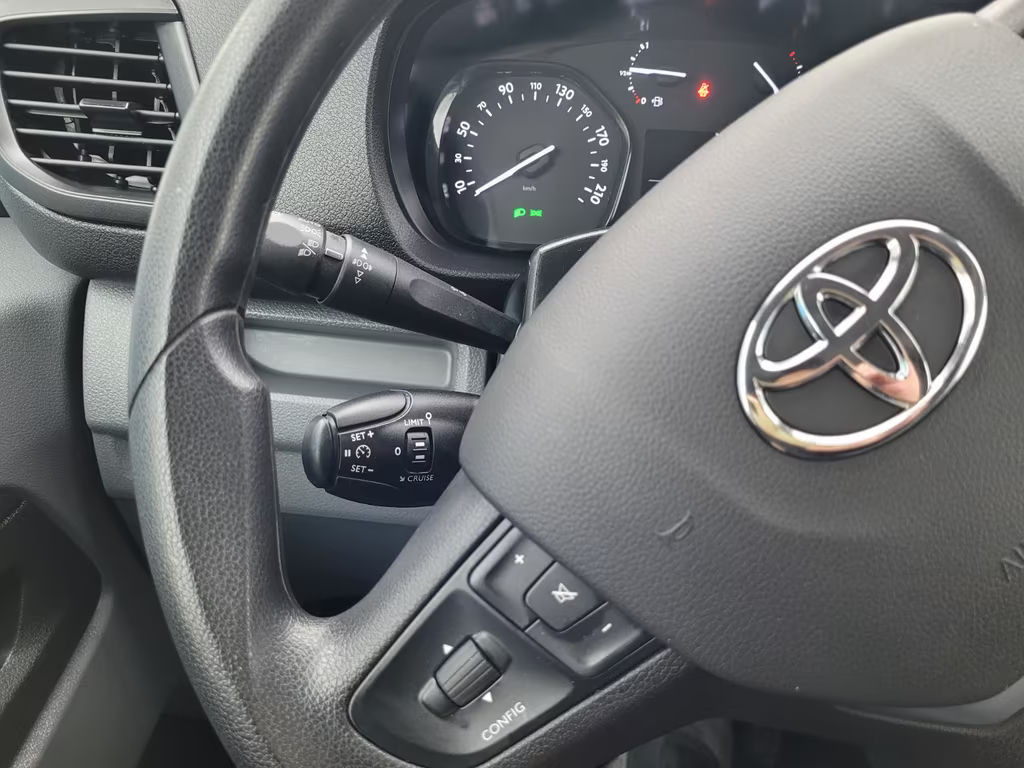Toyota Proace (Verso)