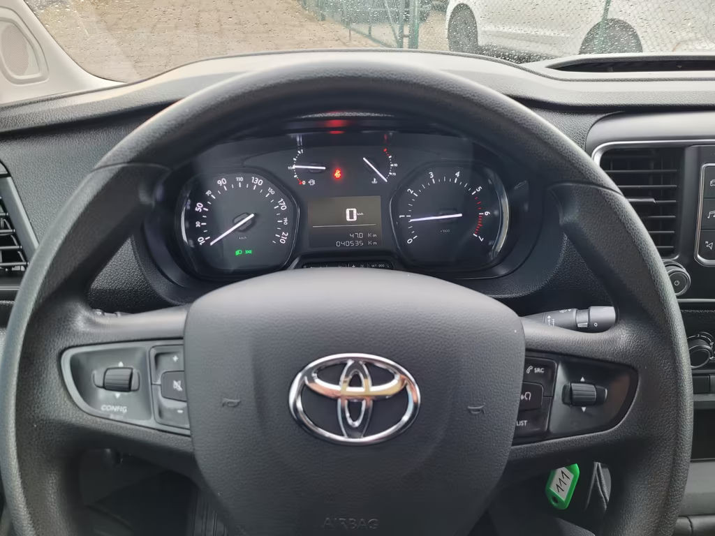 Toyota Proace (Verso)