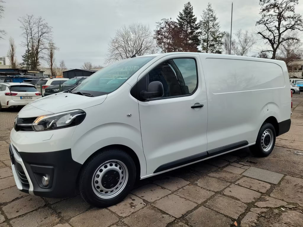 Toyota Proace (Verso)
