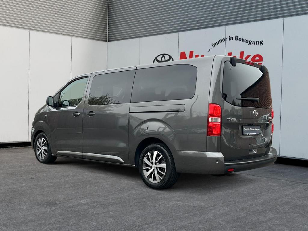 Toyota Proace (Verso)