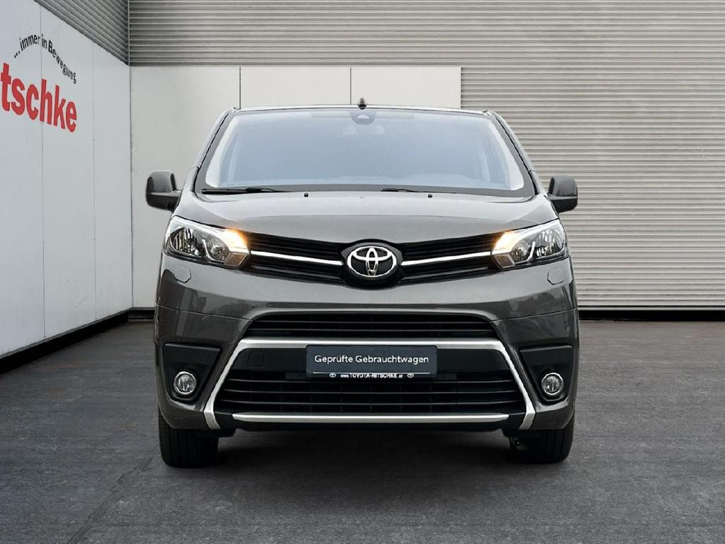 Toyota Proace (Verso)
