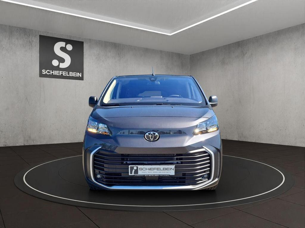 Toyota Proace (Verso)