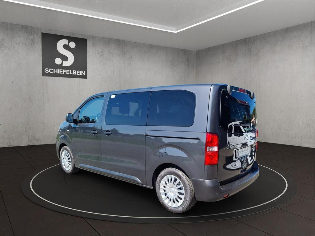 Toyota Proace (Verso)