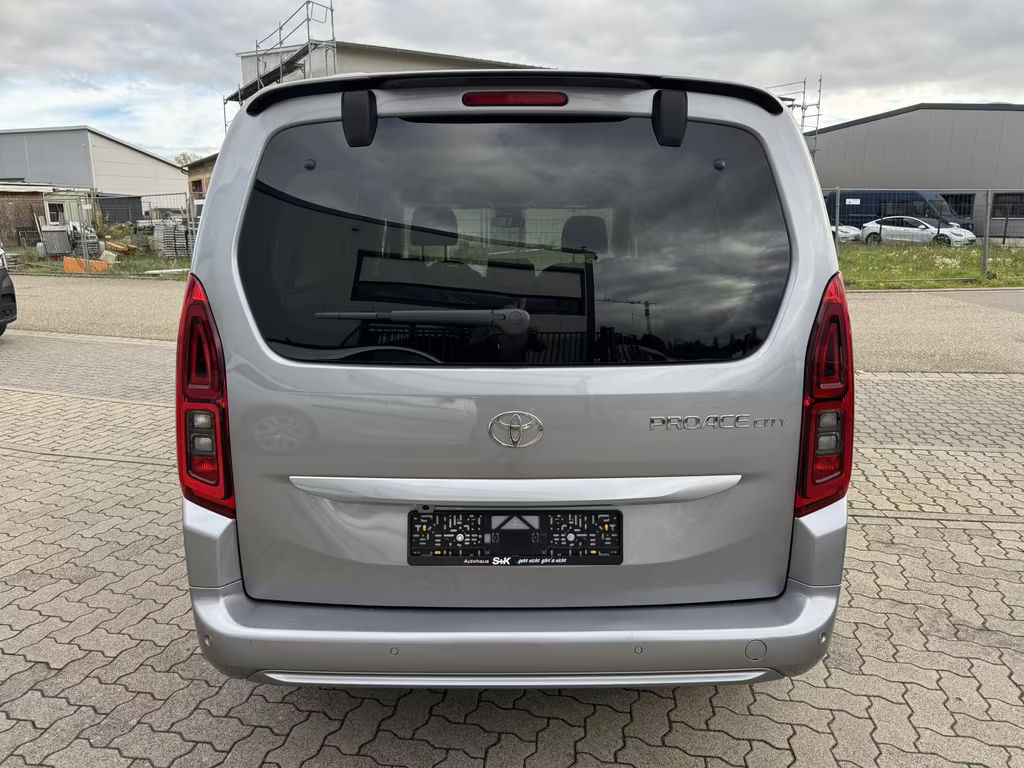 Toyota Proace (Verso)