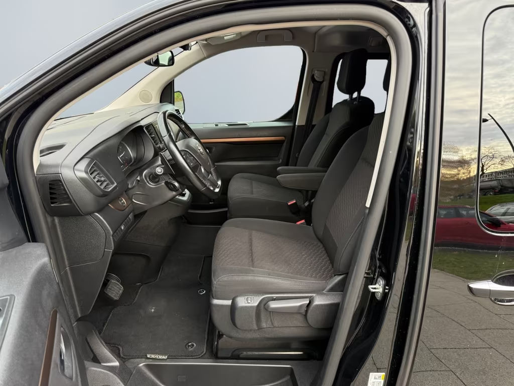 Toyota Proace (Verso)