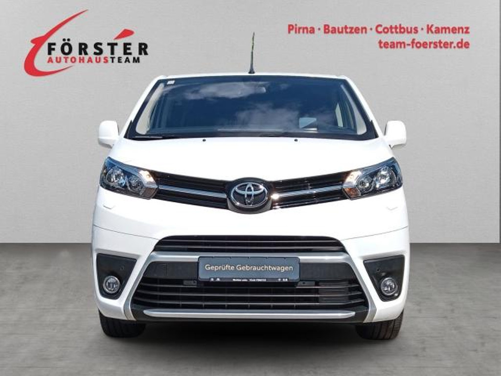 Toyota Proace (Verso)