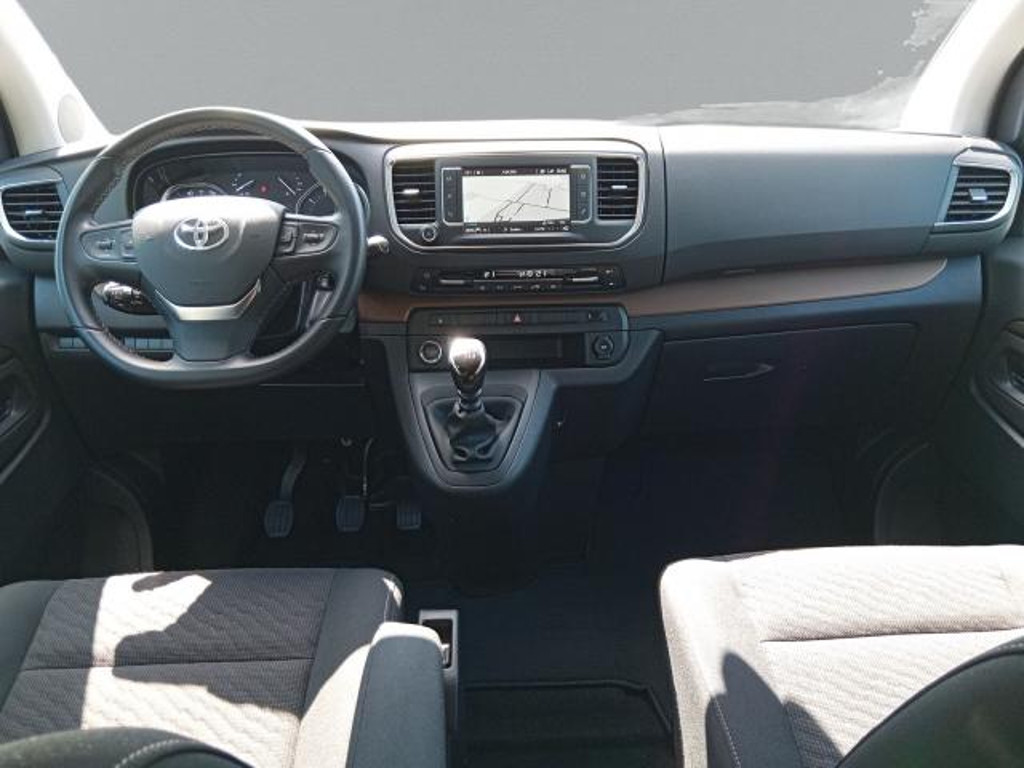 Toyota Proace (Verso)