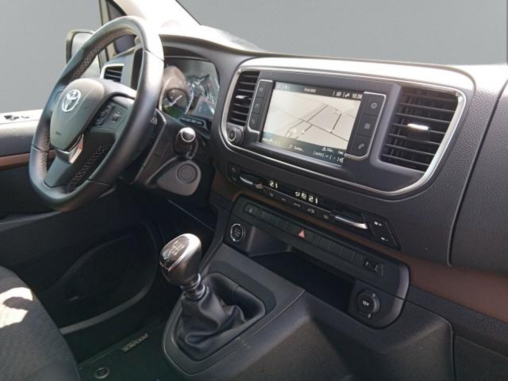 Toyota Proace (Verso)