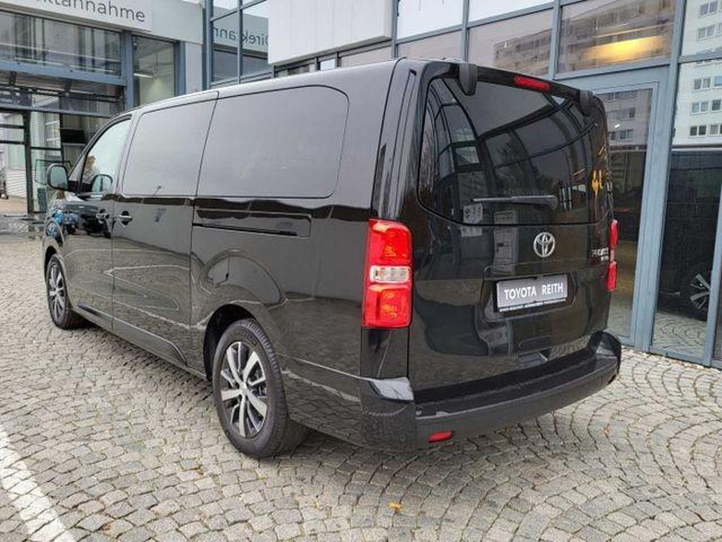 Toyota Proace (Verso)
