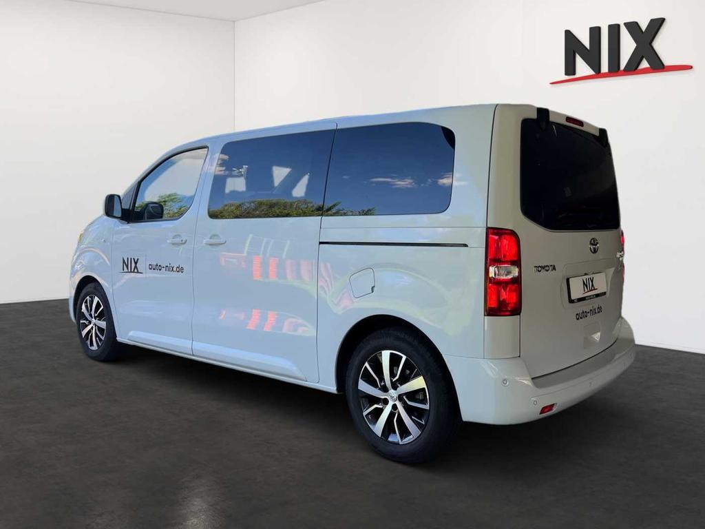 Toyota Proace (Verso)