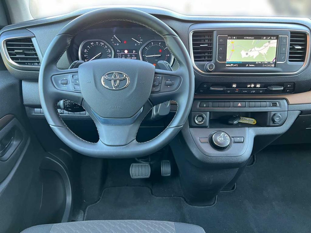 Toyota Proace (Verso)