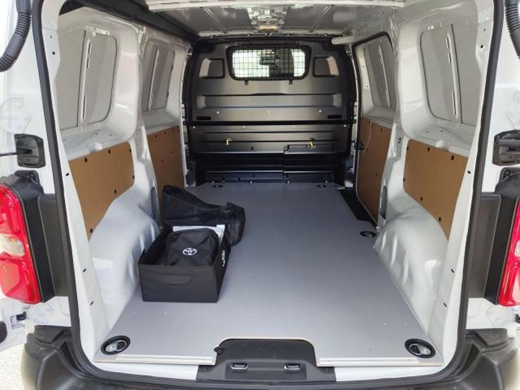 Toyota Proace (Verso)
