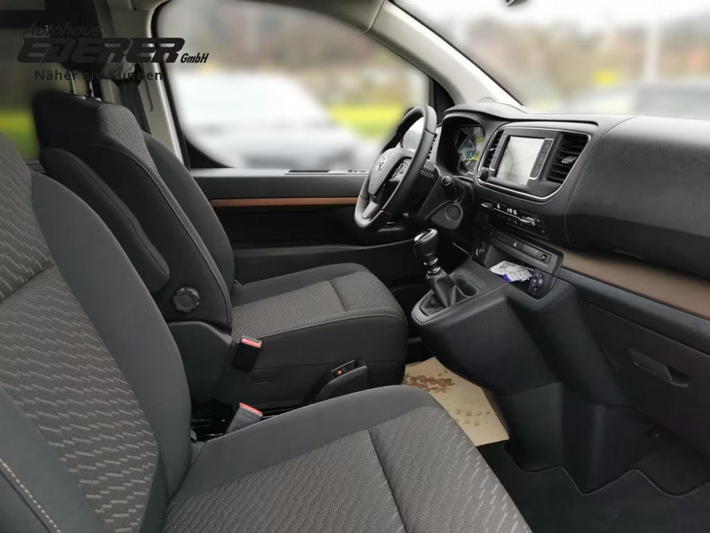 Toyota Proace (Verso)
