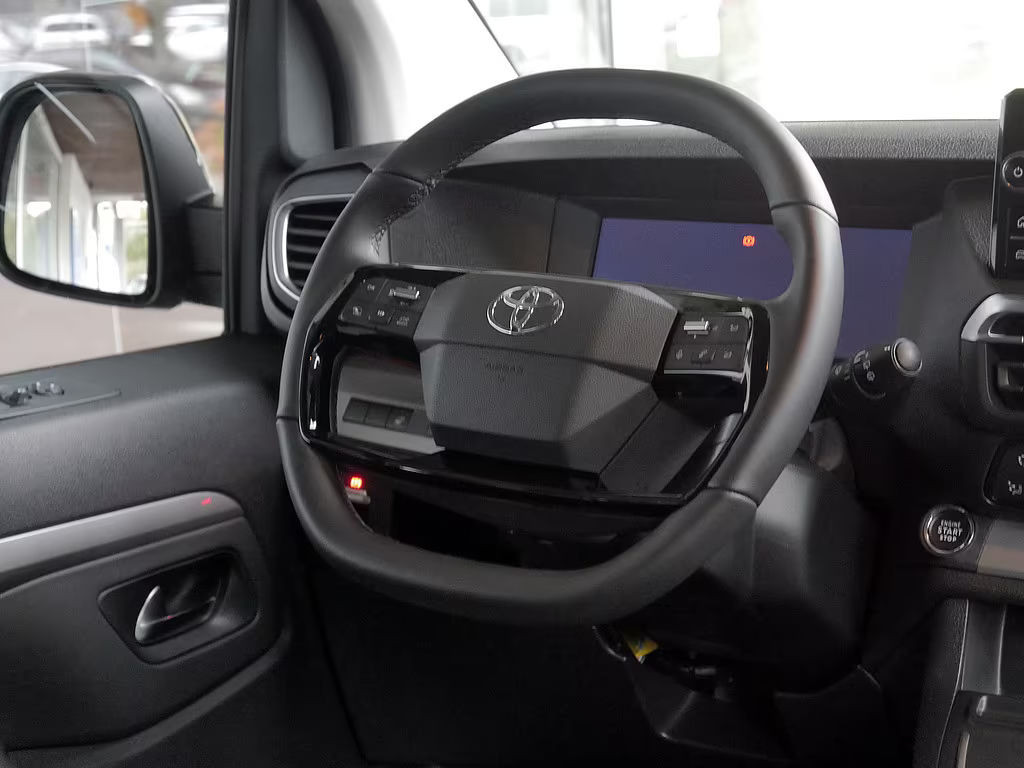 Toyota Proace (Verso)