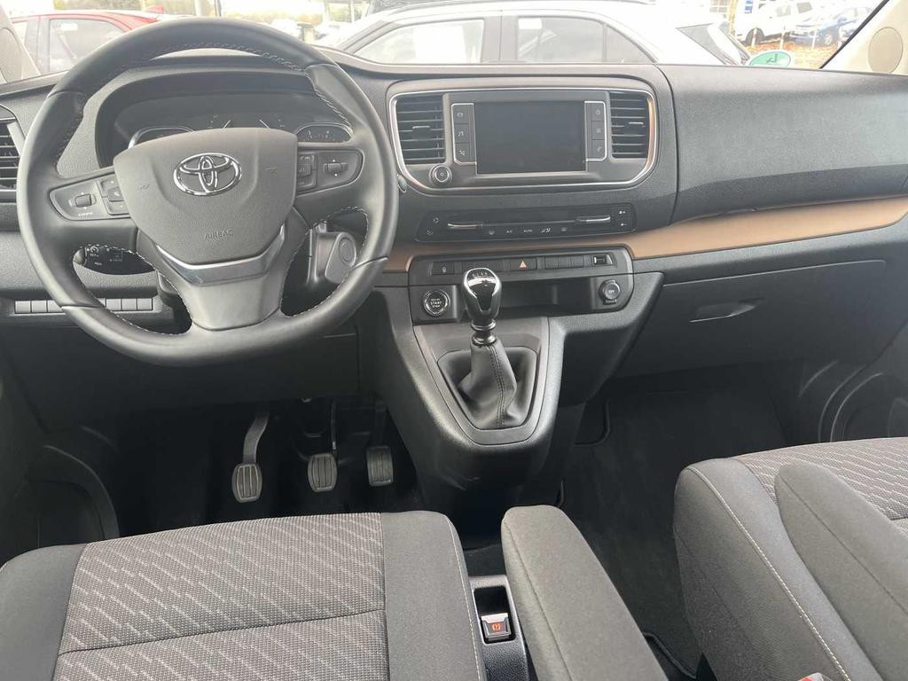Toyota Proace (Verso)