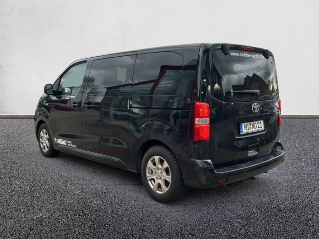 Toyota Proace (Verso)