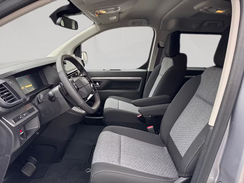 Toyota Proace (Verso)