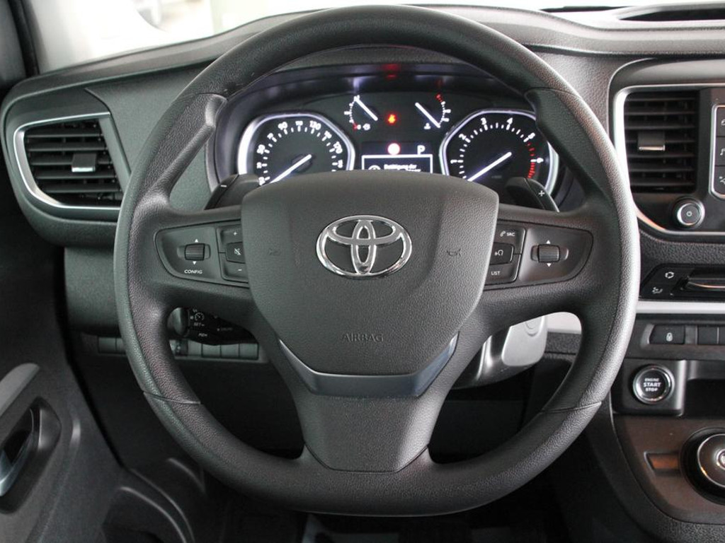 Toyota Proace (Verso)