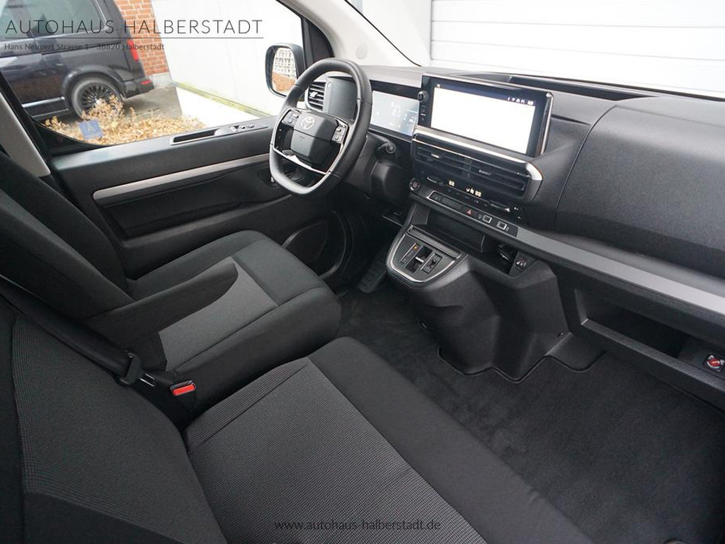 Toyota Proace (Verso)