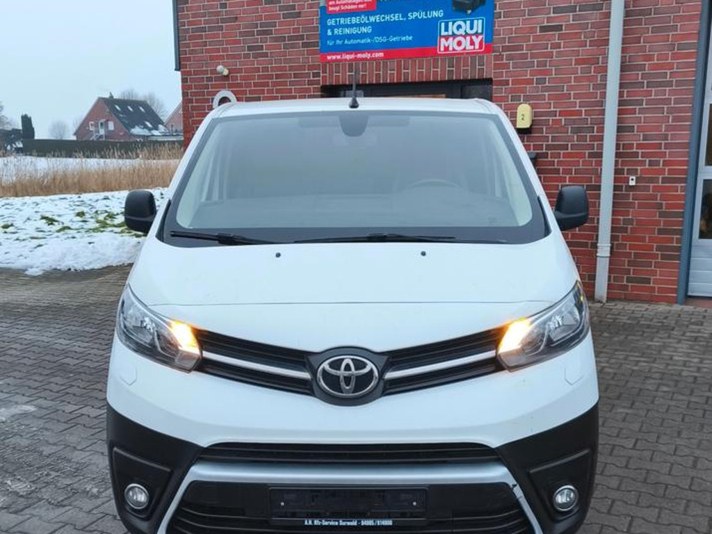 Toyota Proace (Verso)